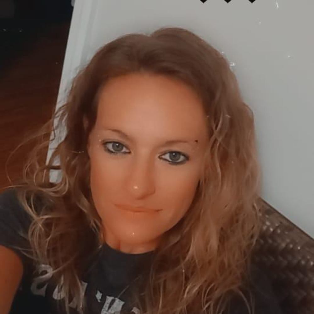 Meet your Posher, Christina